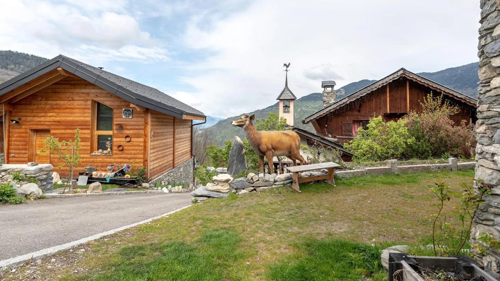 La Cabane Du Cerf Les Allues 0*,