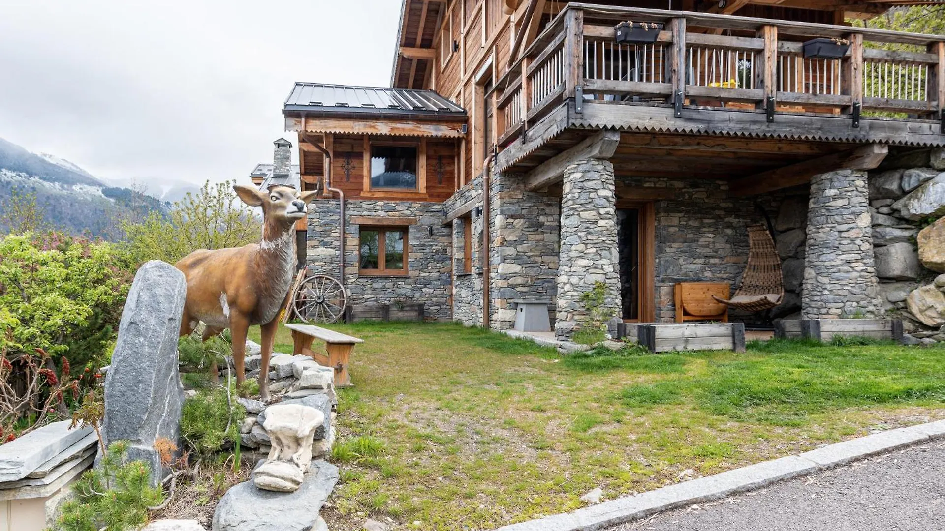La Cabane Du Cerf Les Allues